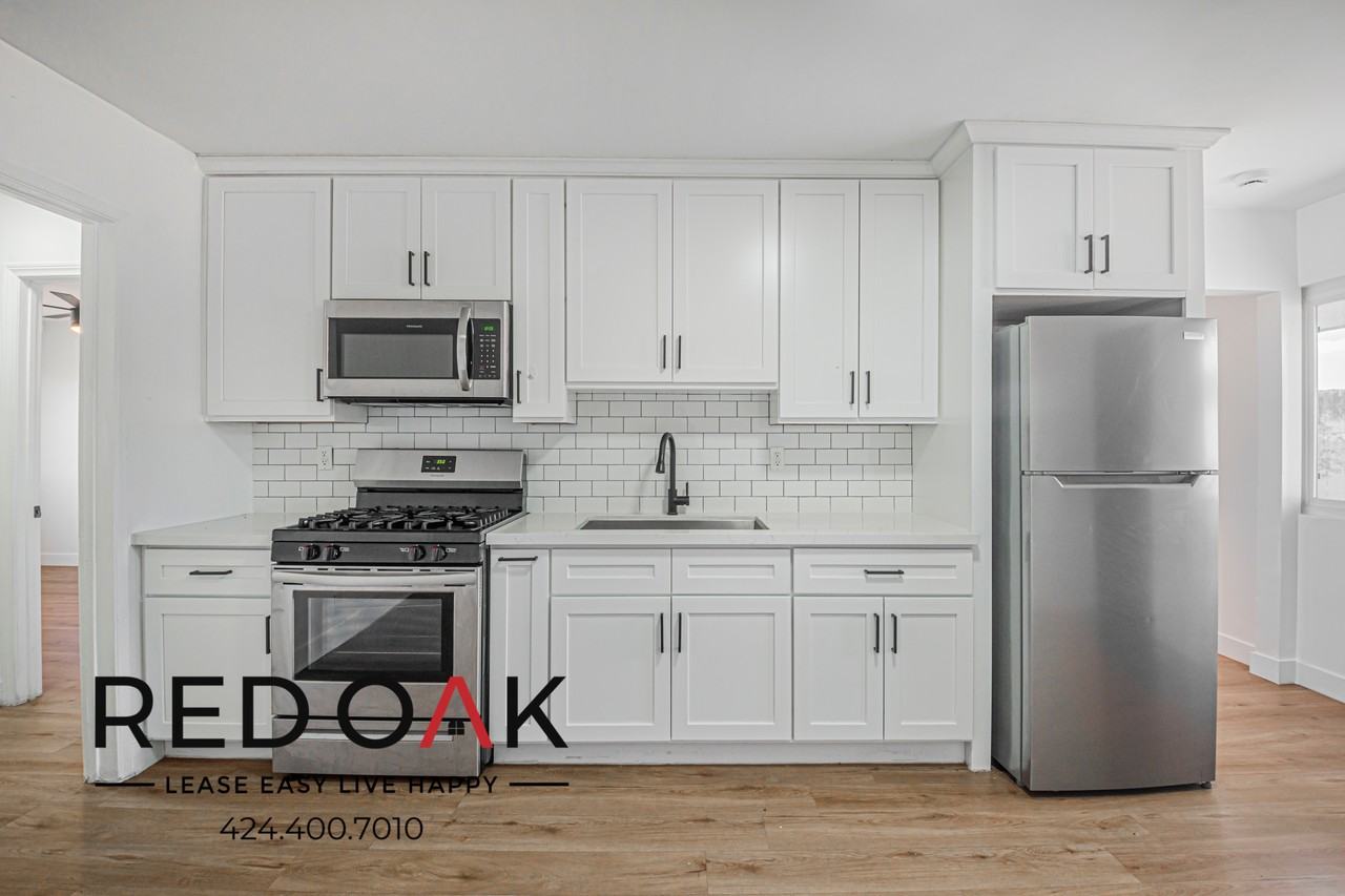 340 W 87th St #4 - Photo 7 of 15