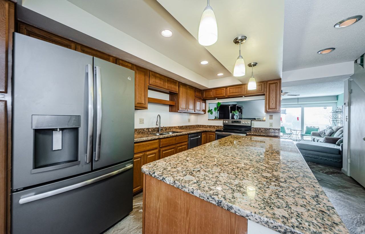 433 S Paula Dr #17 - Photo 2 of 6