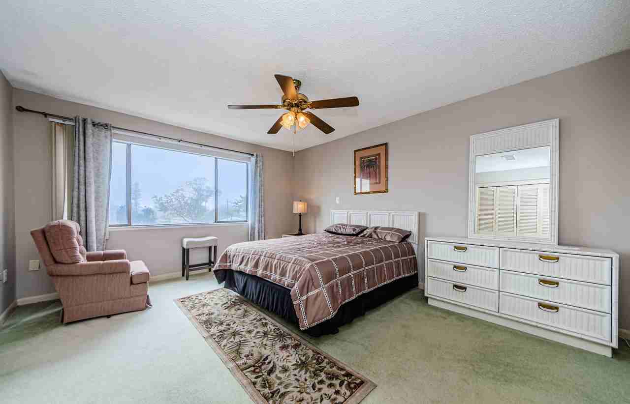 433 S Paula Dr #17 - Photo 4 of 6