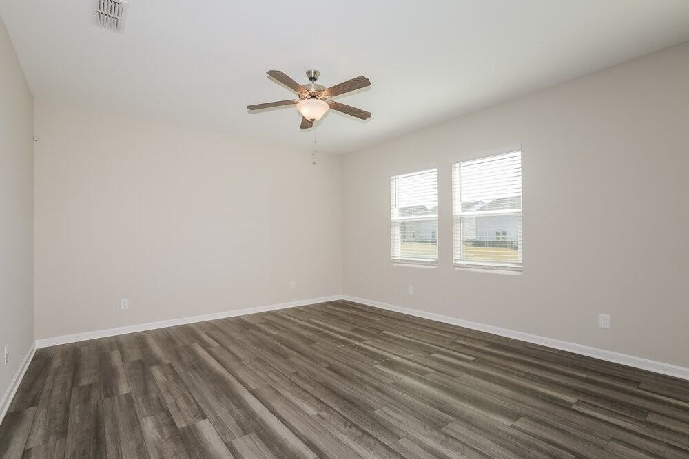 637 Knightsbridge Ln - Photo 5 of 17