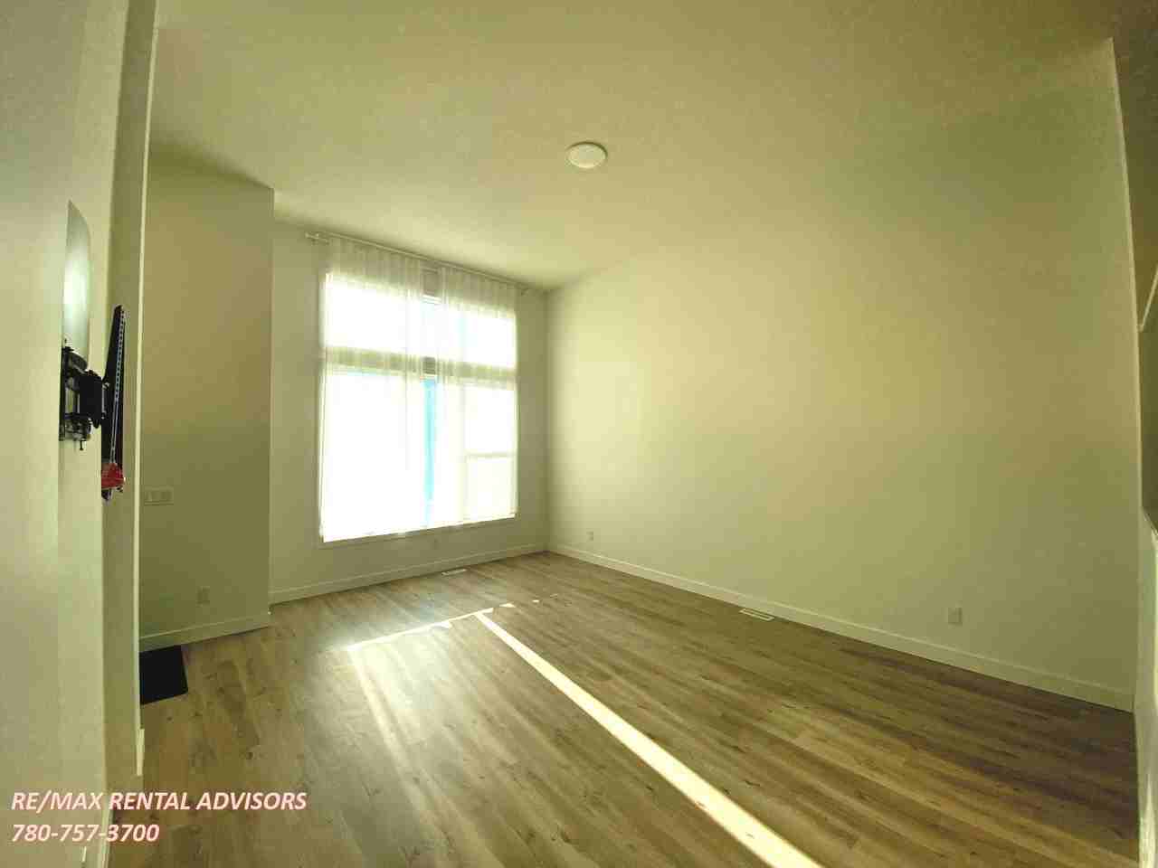 1007 Daniels Loop Sw - Photo 7 of 22