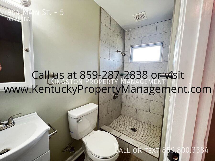 904 Main St #5 - Photo 5 of 5