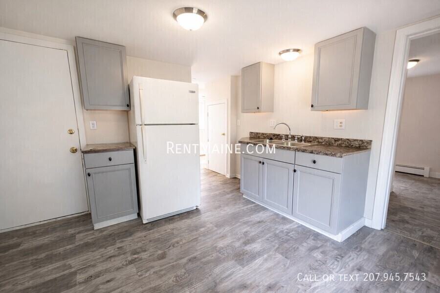 12 Spring St #2 - Photo 3 of 15