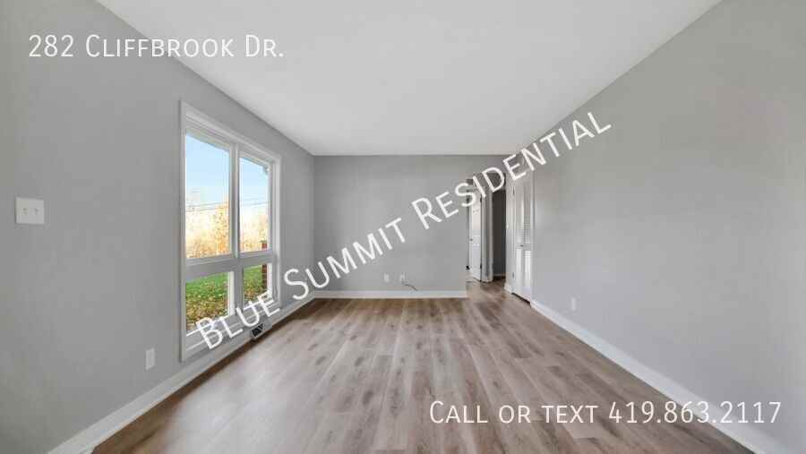 282 Cliffbrook Dr - Photo 2 of 17