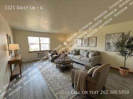 featured image of 3321 Daisy Ln #4