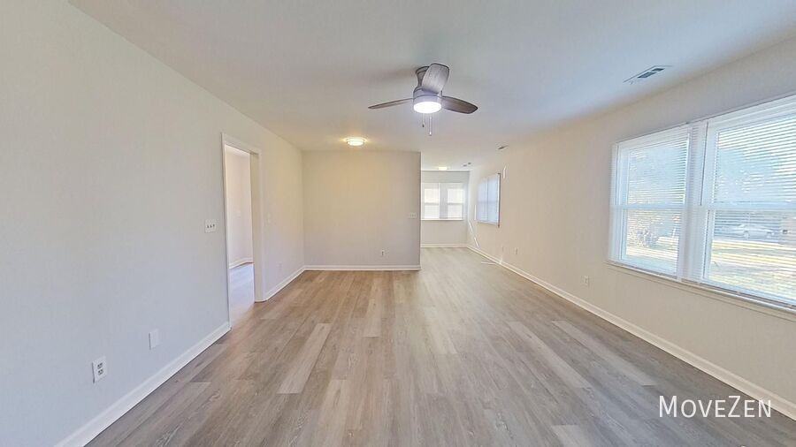 312 Lindale Dr - Photo 4 of 36