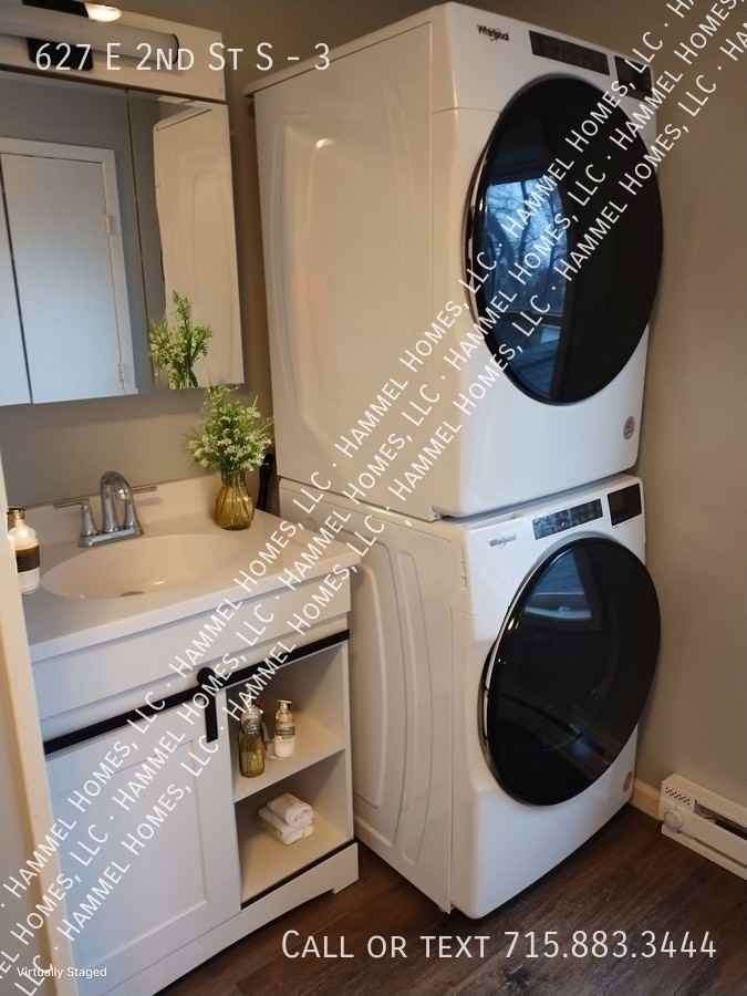 627 E 2nd St S #3 - Photo 5 of 13
