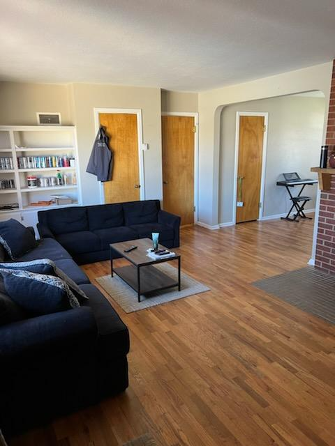 1924 E Grand Ave - Photo 4 of 7