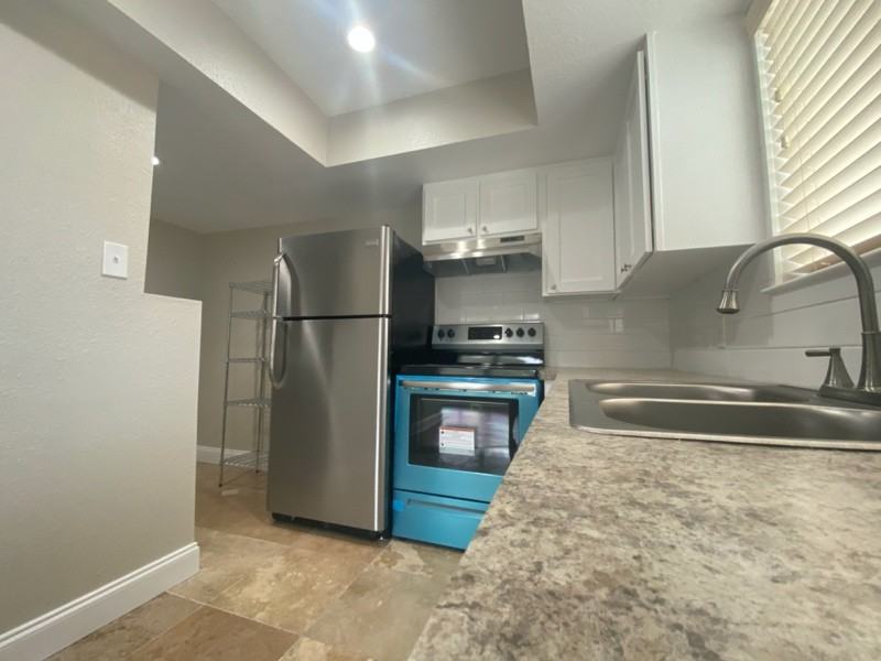 4411 Teri Rd #B - Photo 4 of 13