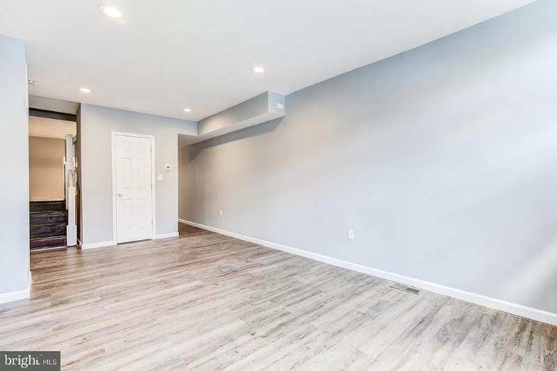 1132 Nanticoke St - Photo 3 of 16