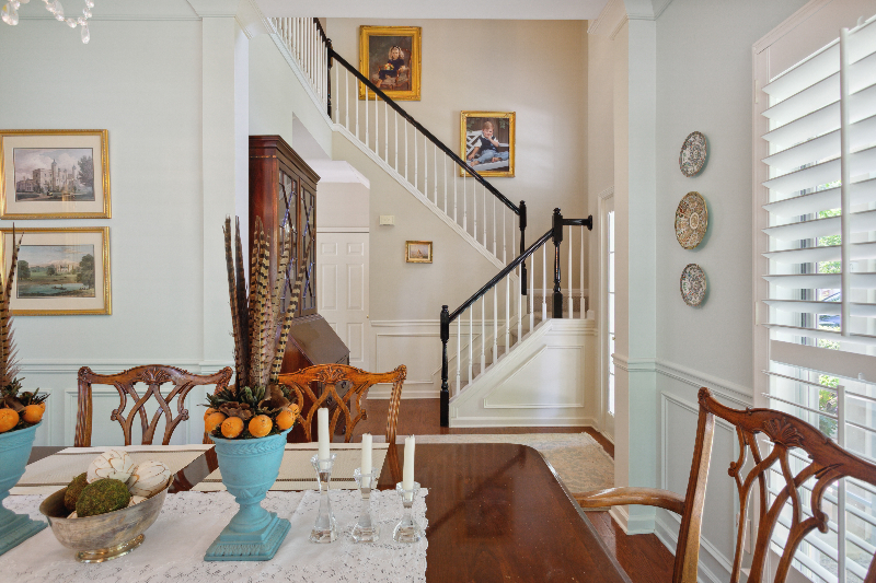 4545 Chelton Ct Se - Photo 4 of 27