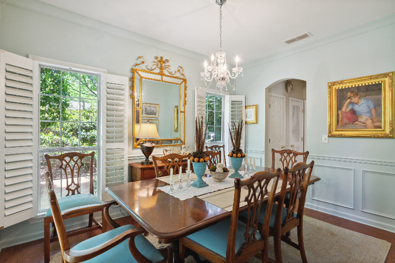 4545 Chelton Ct Se - Photo 5 of 27