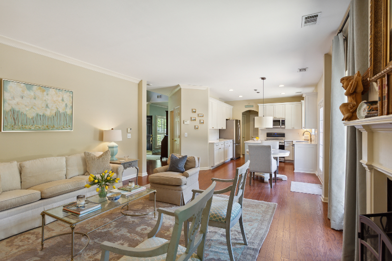 4545 Chelton Ct Se - Photo 7 of 27