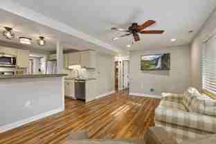 616 2nd St #B - Photo 1 of 1
