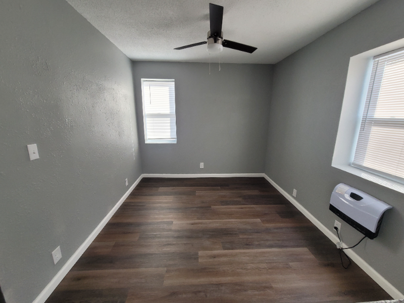 409 N Sterling Ave #2D - Photo 2 of 14