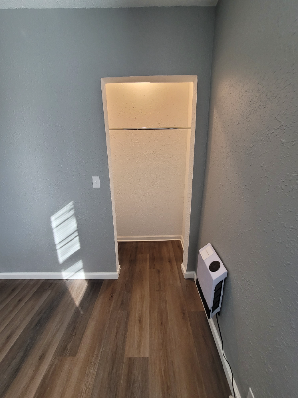 409 N Sterling Ave #2D - Photo 4 of 14