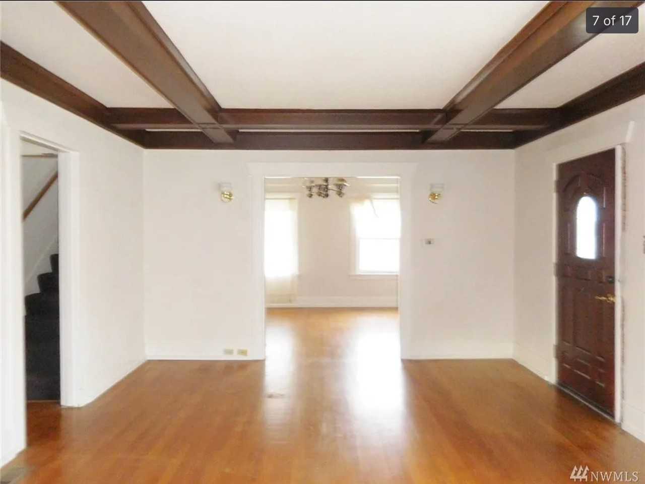 614 S Stevens St - Photo 3 of 4