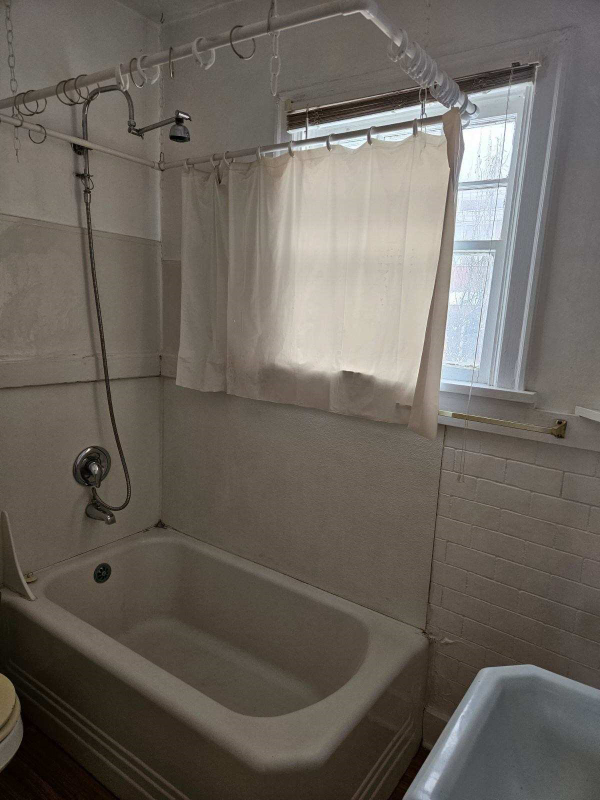 711 S 9th Ave #6 - Photo 5 of 7