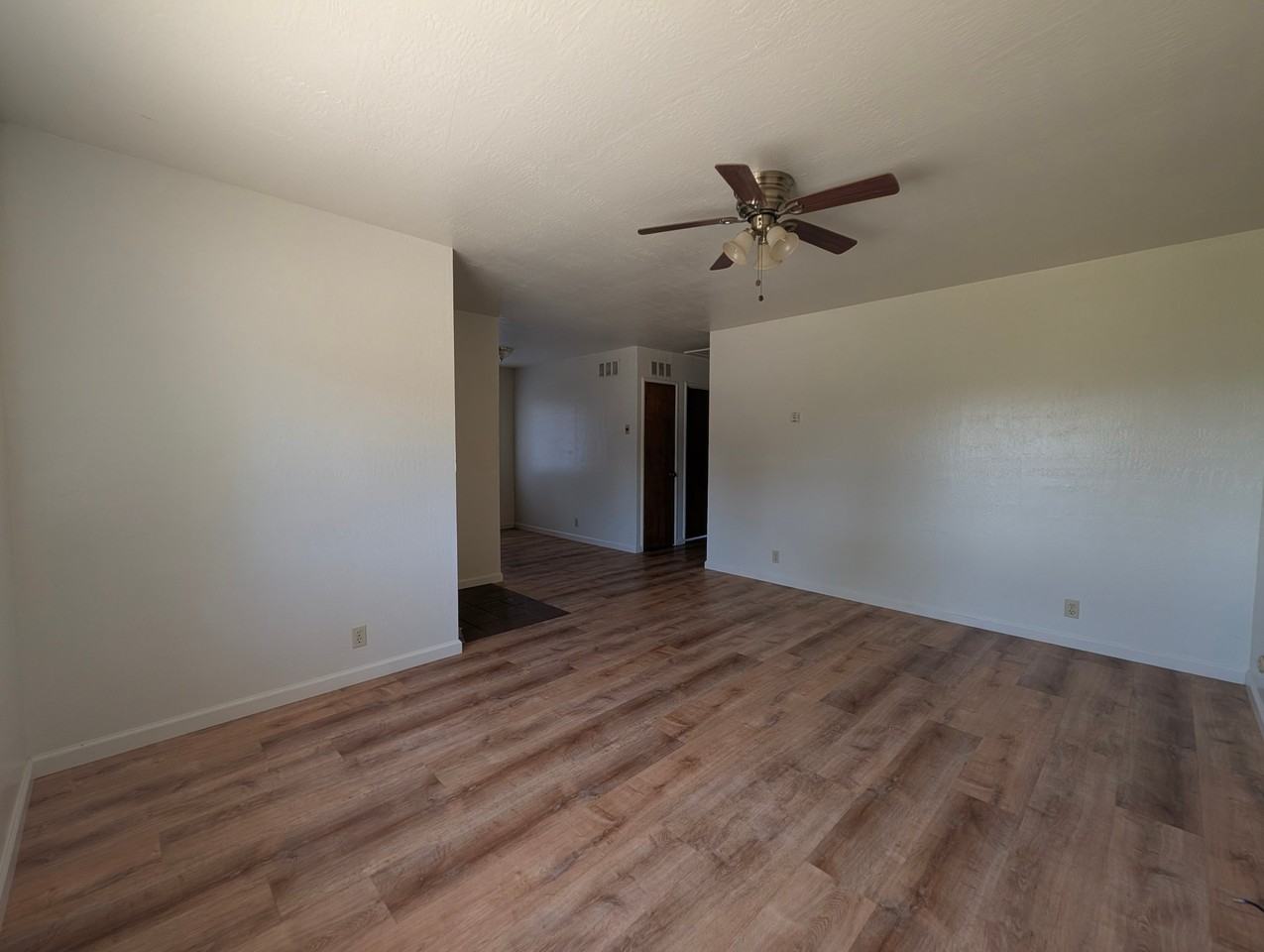 2050 Tehama Ave - Photo 6 of 7