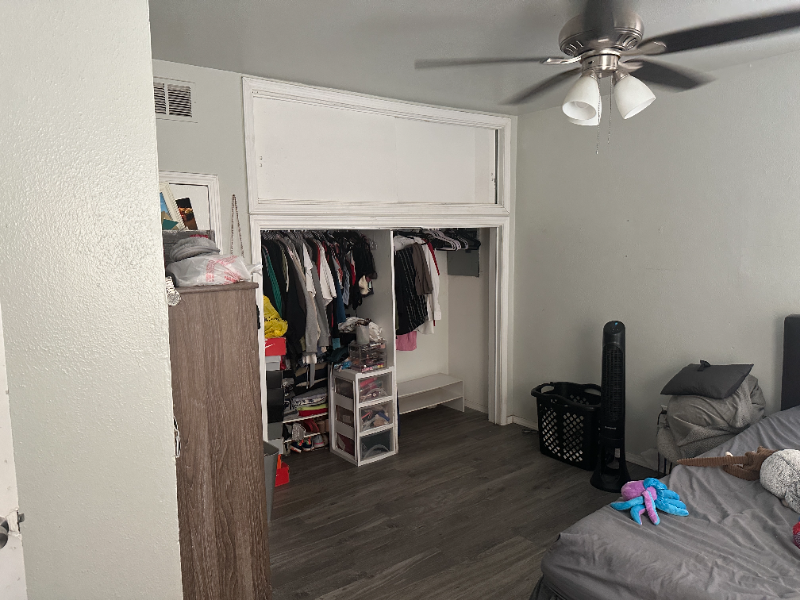 1606 27th St #3 - Photo 3 of 10