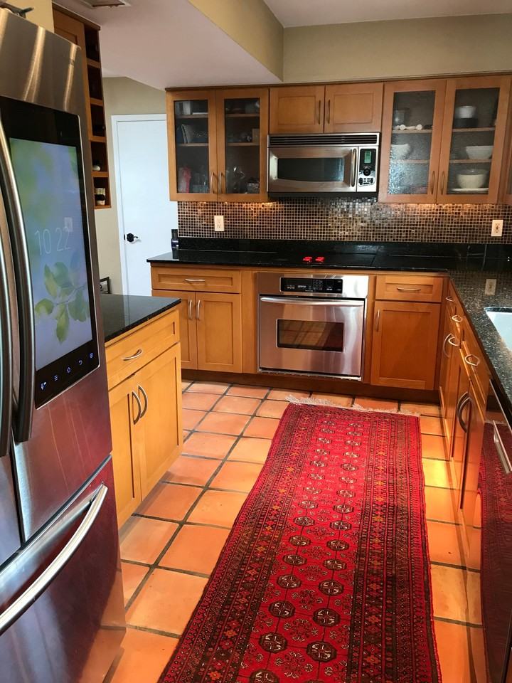 7710 N 17th Pl - Photo 6 of 11