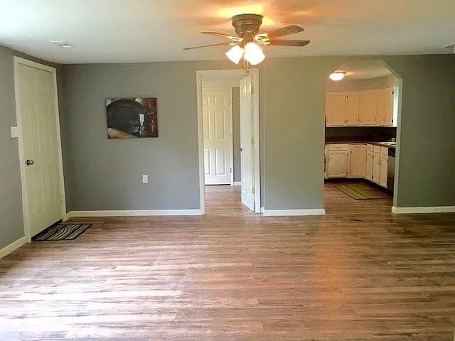 3566 Richardson Rd - Photo 6 of 14