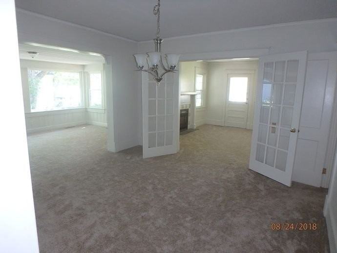 2230 Dickinson Ave - Photo 3 of 12