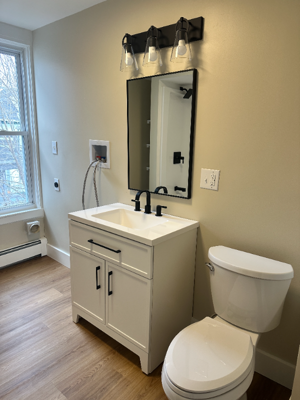 367 Lake Ave #2 - Photo 5 of 9