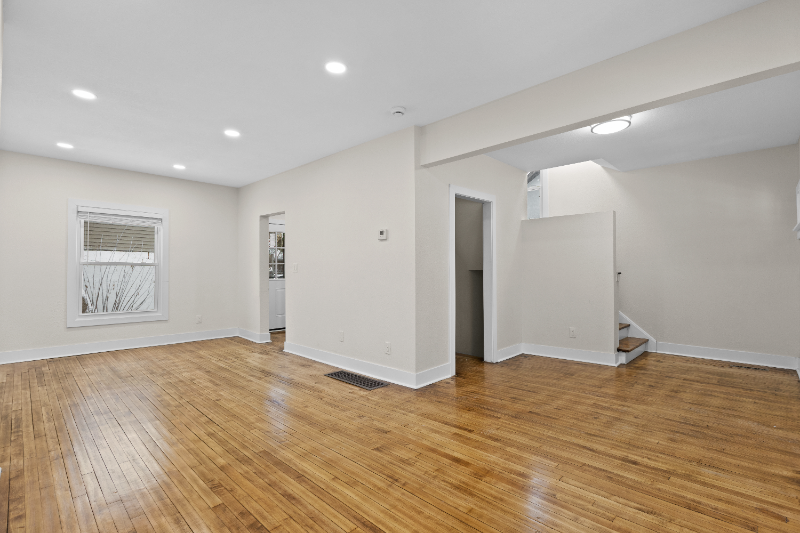 1814 E Linnwood Ave - Photo 7 of 20