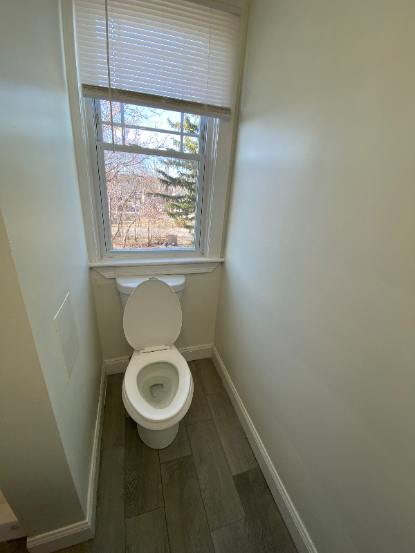 11 Roosevelt St #3R - Photo 4 of 10