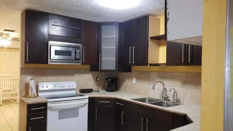 1503 Nw 54th Ter - Photo 4 of 9