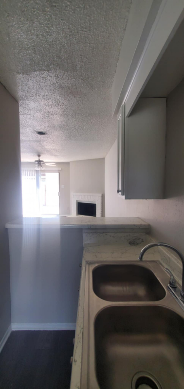 108 Allencrest Dr - Photo 5 of 10