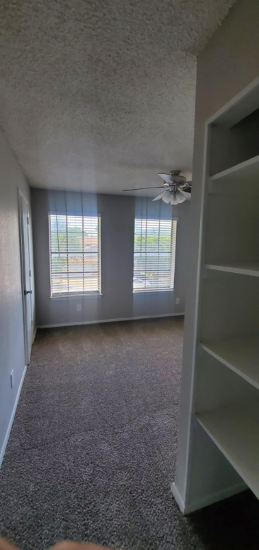 108 Allencrest Dr - Photo 6 of 10