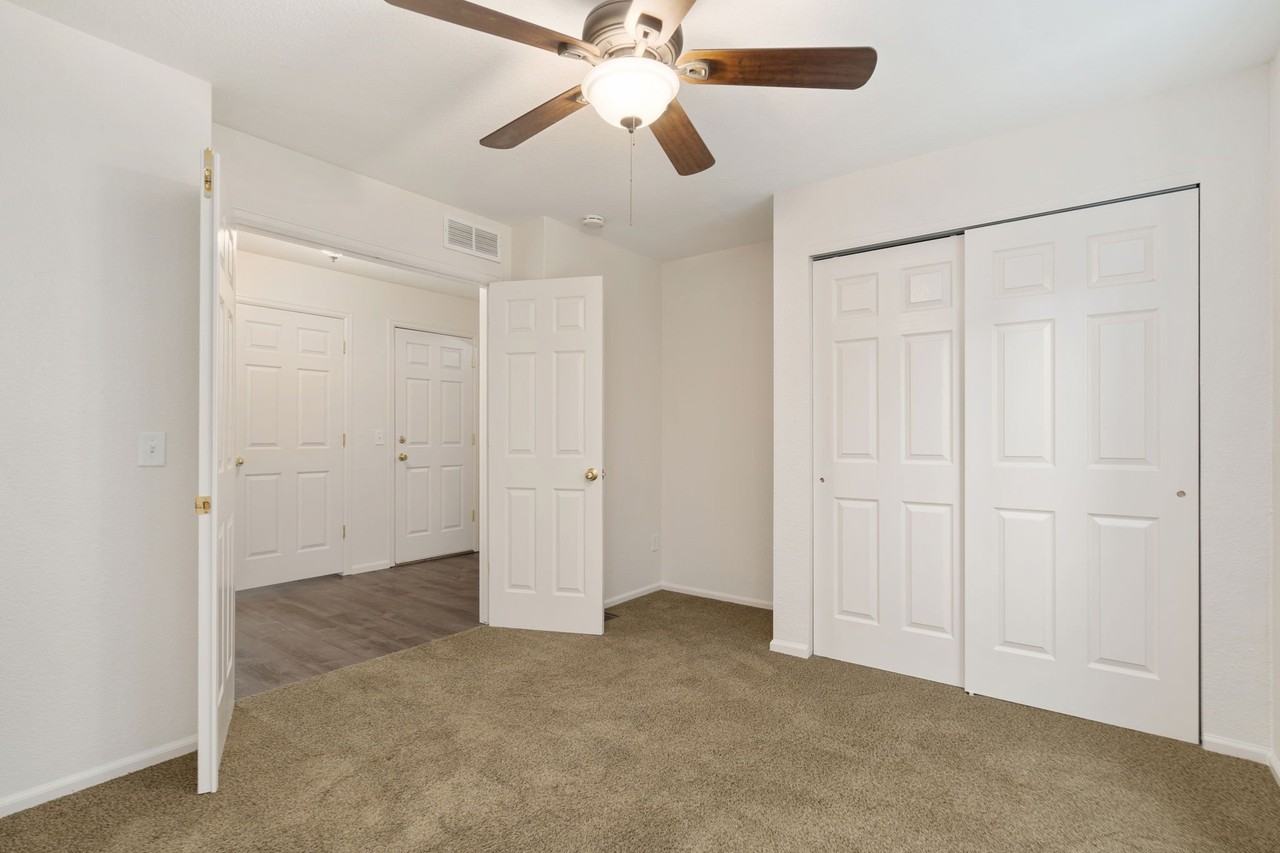 1803 Fossil Creek Pkwy - Photo 5 of 25