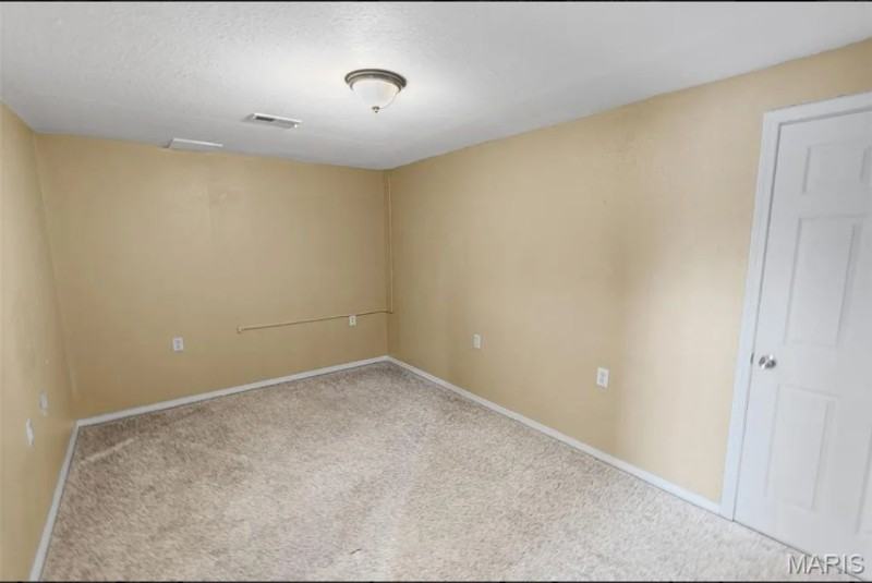 11159 Shipman Rd - Photo 7 of 28
