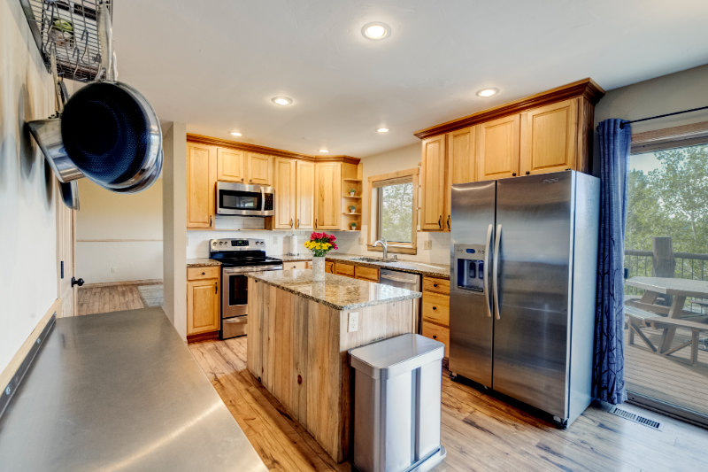 370 Kelhi Ct - Photo 2 of 20