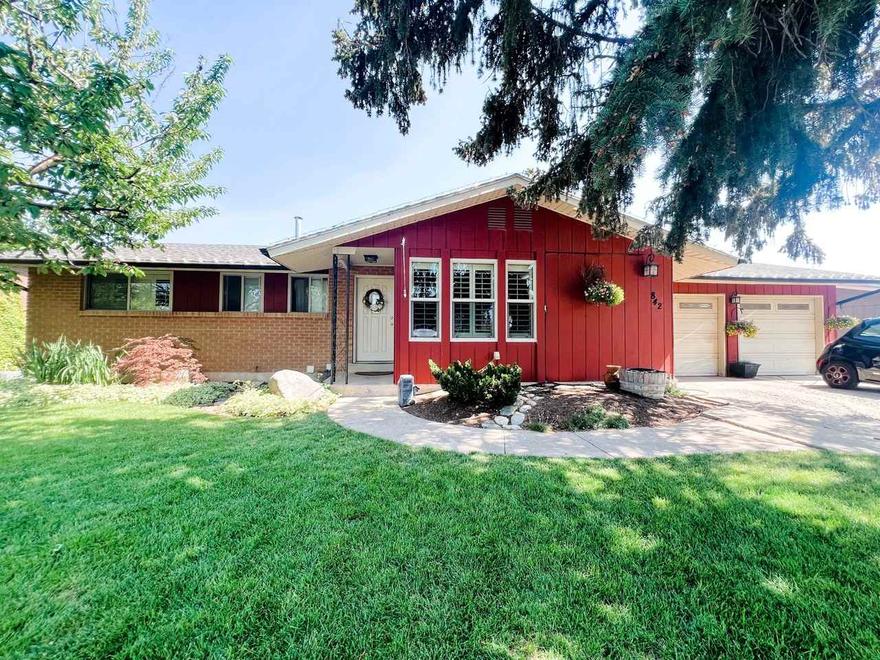 842 Shannon Rd - Photo 4 of 10