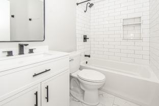 118 Camelot Ct - Photo 1 of 1