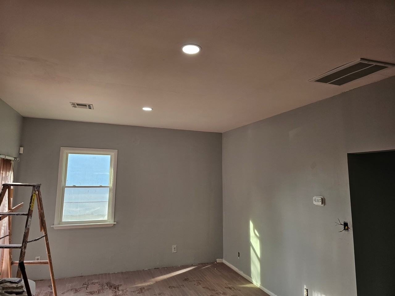 711 N Ohio Ave #2 - Photo 7 of 14
