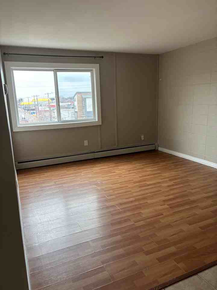 3511 118 Ave Nw #407 - Photo 4 of 8
