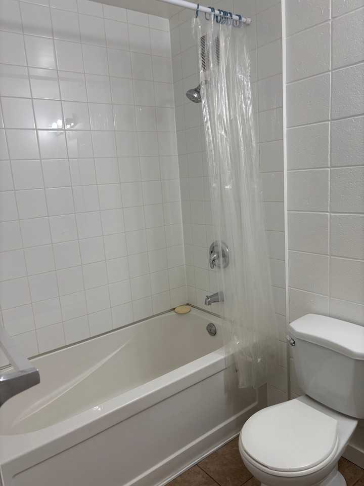 3511 118 Ave Nw #407 - Photo 6 of 8