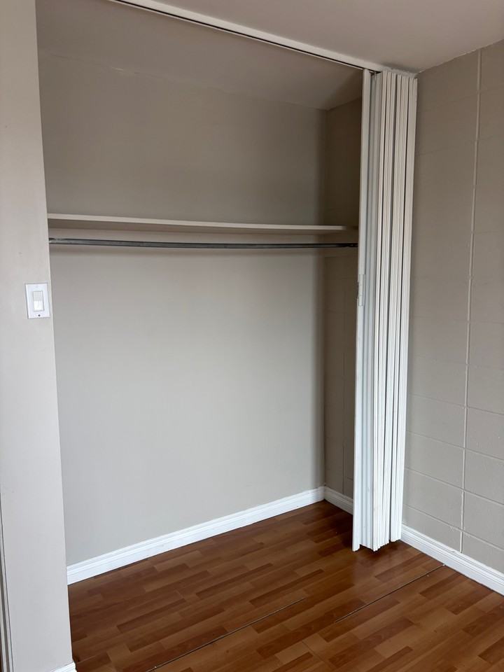 3511 118 Ave Nw #407 - Photo 7 of 8