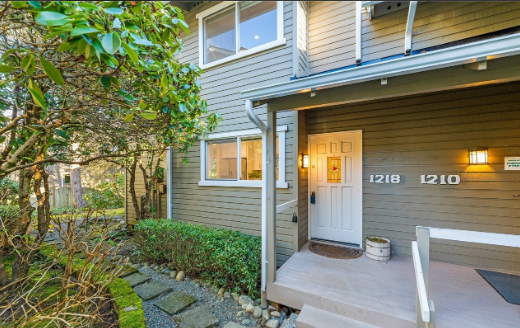 1218 101st Pl Ne - Photo 2 of 17