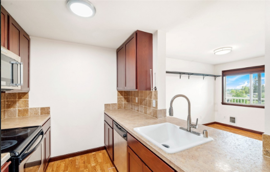 1953 S I St #9 - Photo 7 of 17