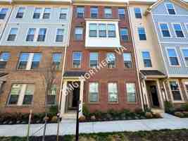 featured image of 206A Park Central Ter