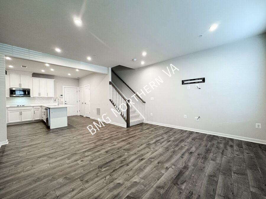 206A Park Central Ter - Photo 2 of 24