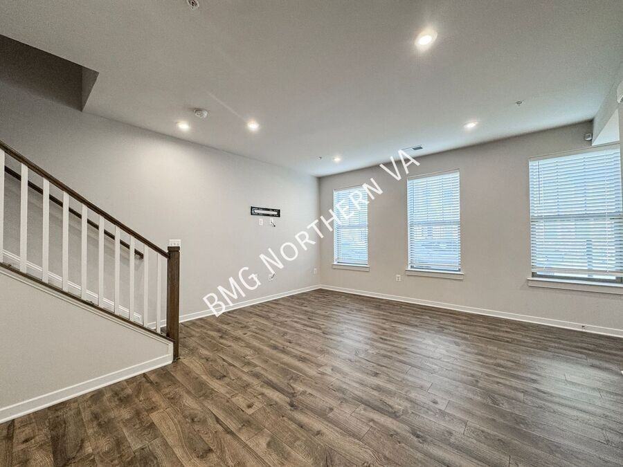 206A Park Central Ter - Photo 4 of 24