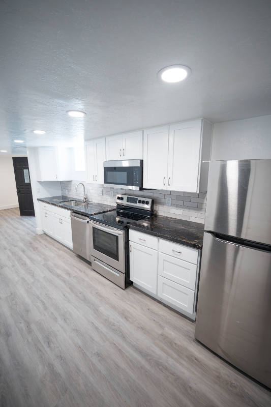 2550 S Highland Dr #B - Photo 7 of 16