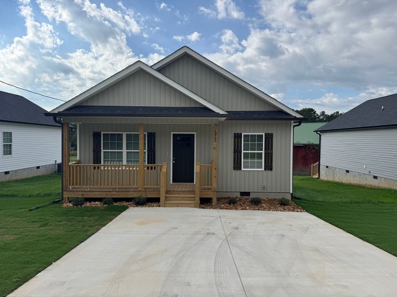 3521 Reed Rd - Photo 3 of 7