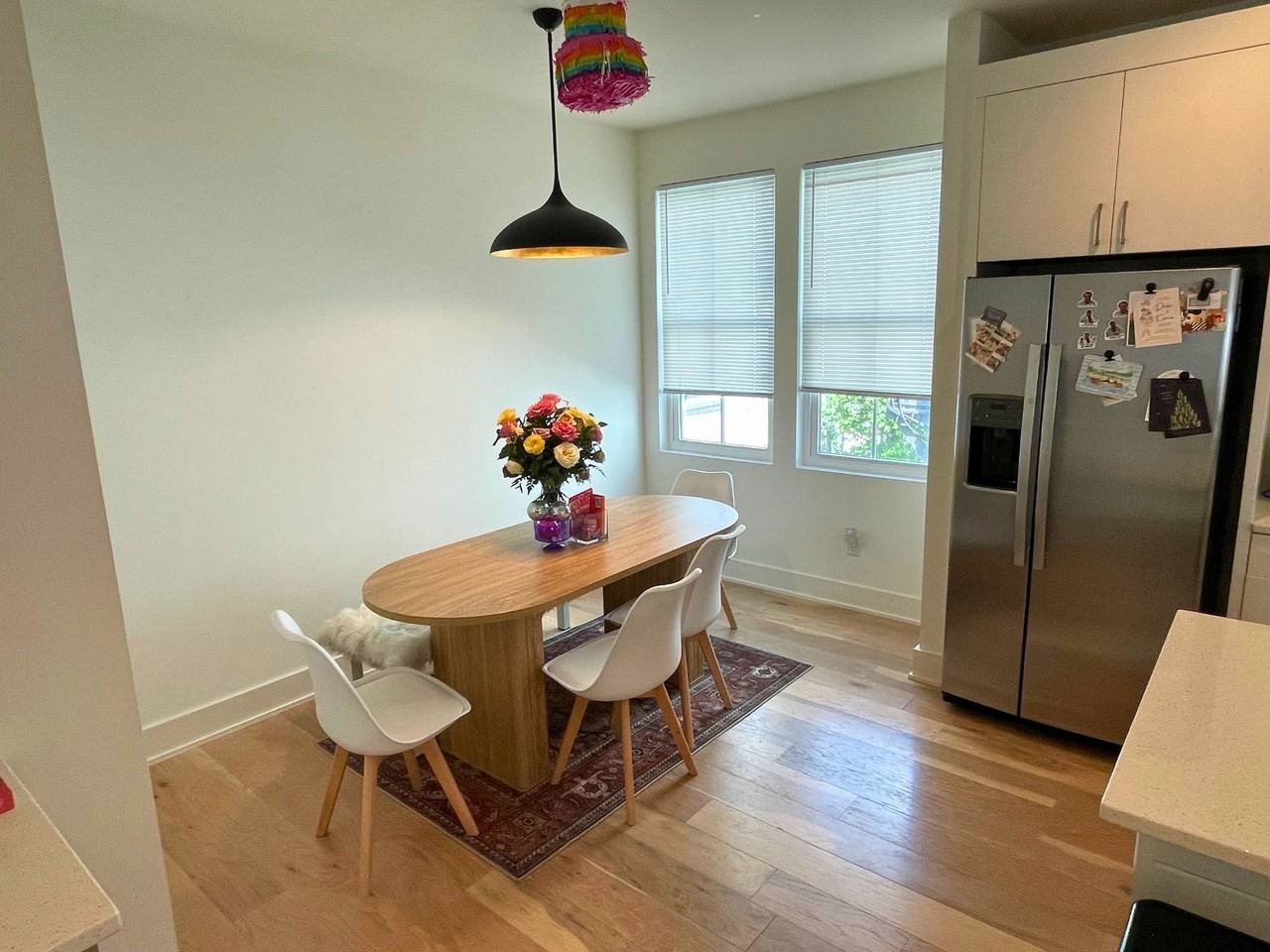 106 Cooper St - Photo 5 of 11